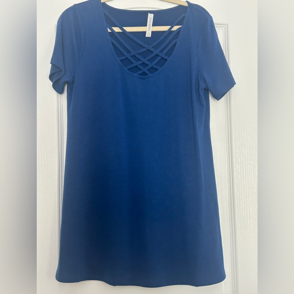 Zenana Premium Tunic/Dress Blue
NWOT Size Large